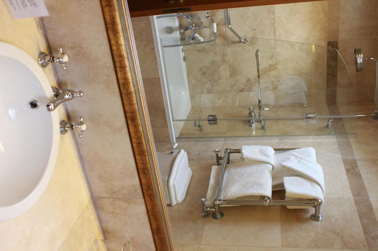 Roman Camp Country House Hotel Календер Экстерьер фото
